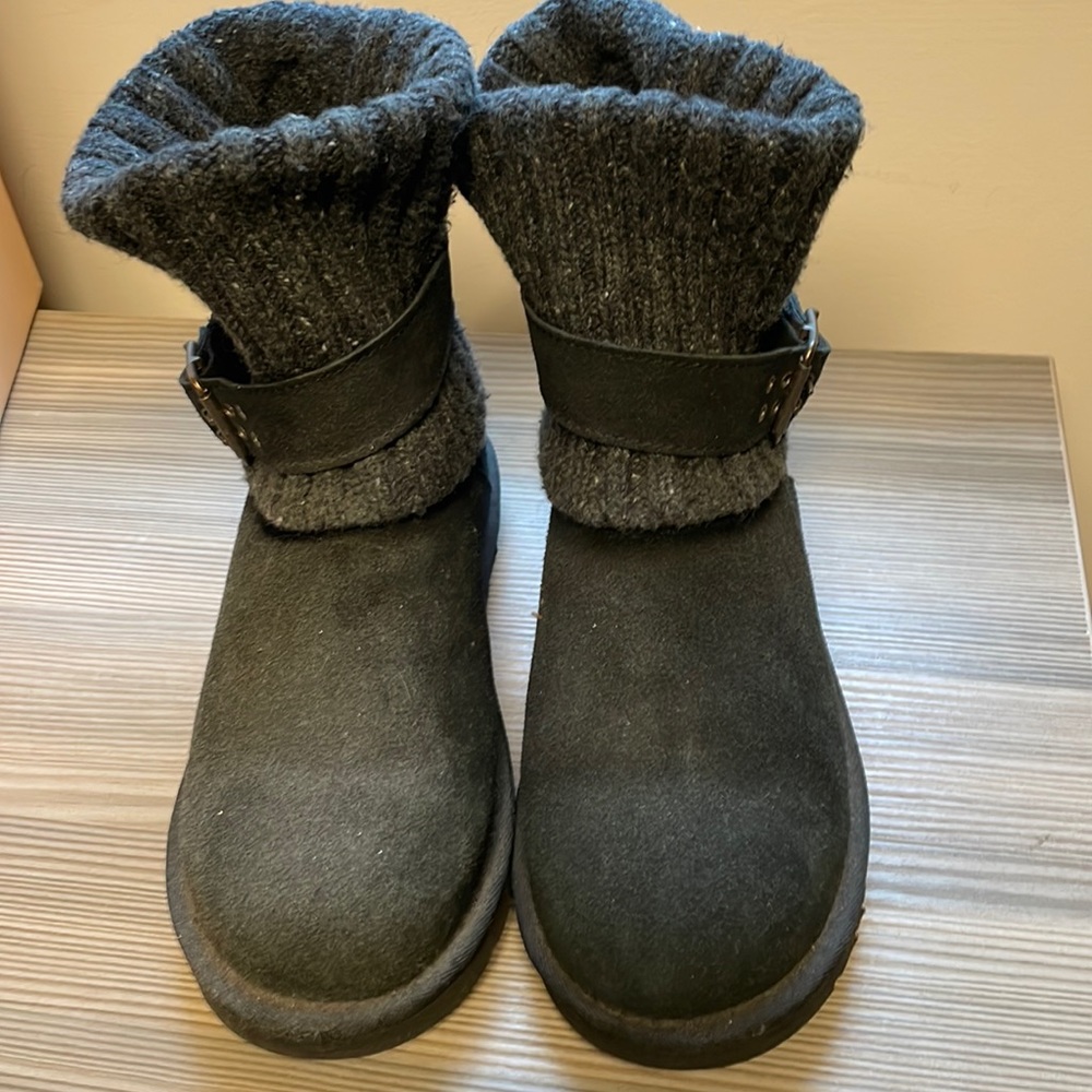 Uggs Black Suede with adjustable sweater ankles
